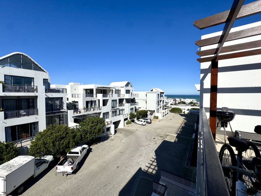 To Let 2 Bedroom Property for Rent in Big Bay Western Cape